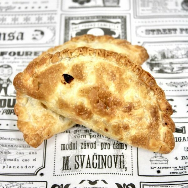 Empanada criolla